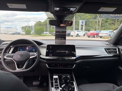 2026 Volkswagen Atlas Cross Sport 2.0T SE w/Technology