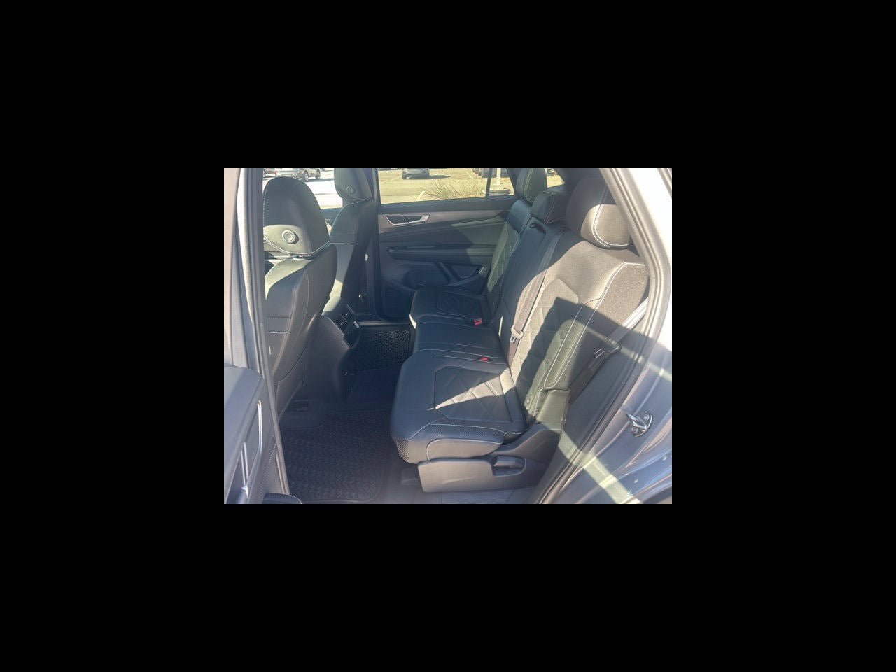 2026 Volkswagen Atlas Cross Sport SE w/Technology