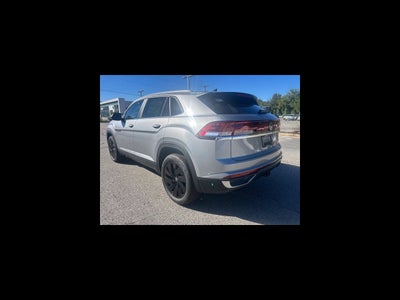 2026 Volkswagen Atlas Cross Sport SE w/Technology