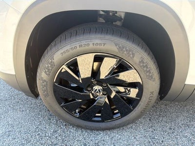 2026 Volkswagen Atlas Cross Sport SE w/Technology