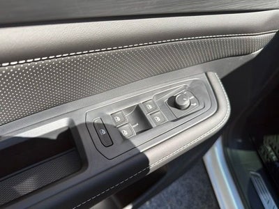 2026 Volkswagen Atlas Cross Sport SE w/Technology