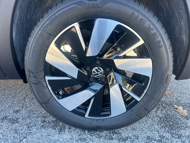 2026 Volkswagen Atlas Cross Sport SE w/Technology