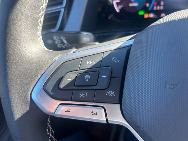 2026 Volkswagen Atlas Cross Sport SE w/Technology