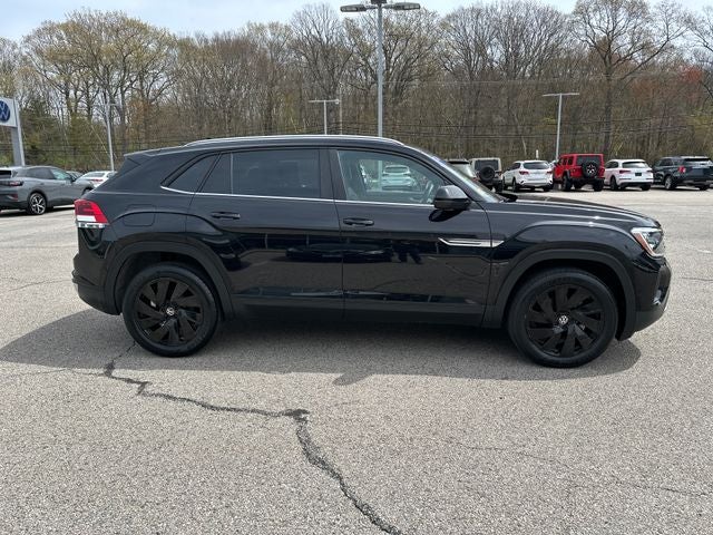 2024 Volkswagen Atlas Cross Sport 2.0T SE w/Technology