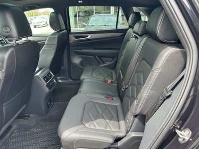 2024 Volkswagen Atlas Cross Sport 2.0T SE w/Technology