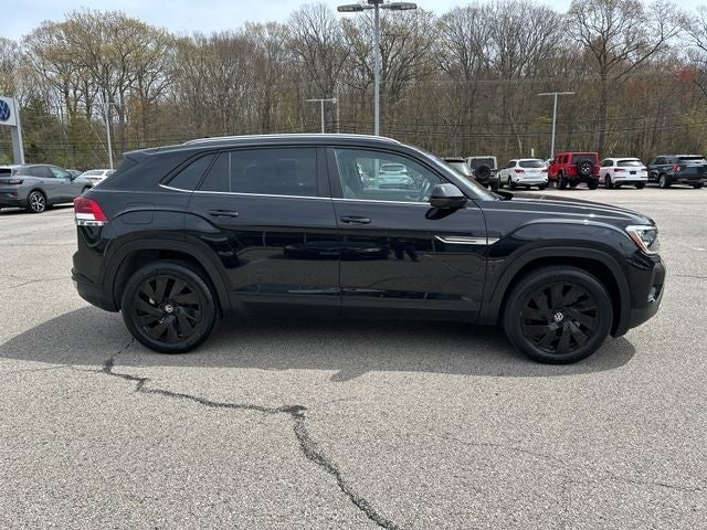2024 Volkswagen Atlas Cross Sport 2.0T SE w/Technology