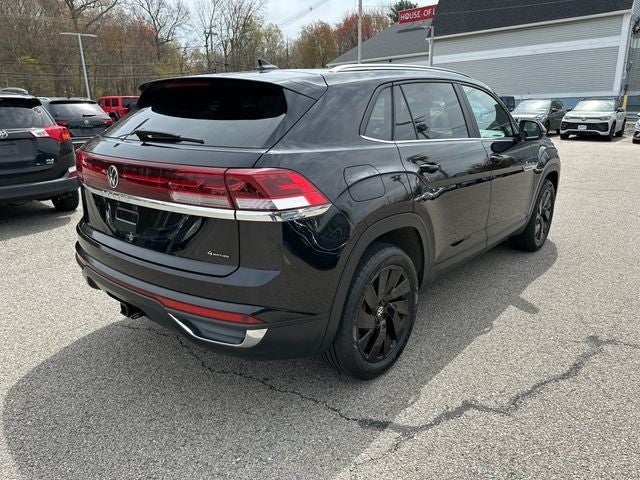 2024 Volkswagen Atlas Cross Sport 2.0T SE w/Technology