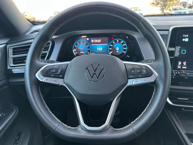 2024 Volkswagen Atlas Cross Sport 2.0T SE w/Technology