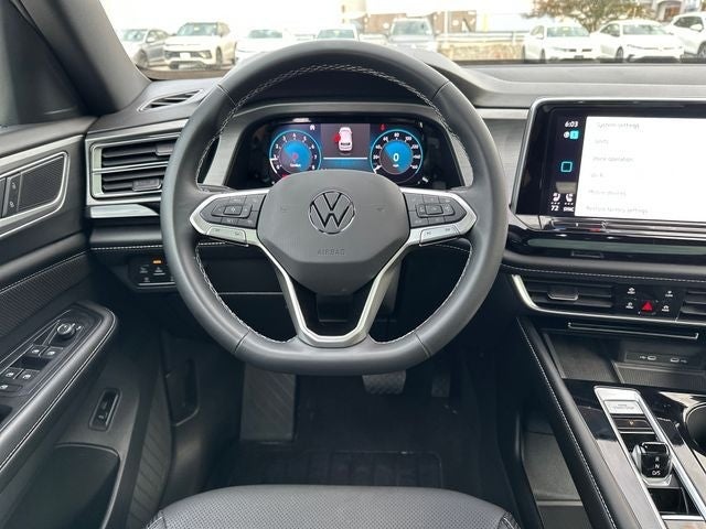2024 Volkswagen Atlas Cross Sport 2.0T SE w/Technology