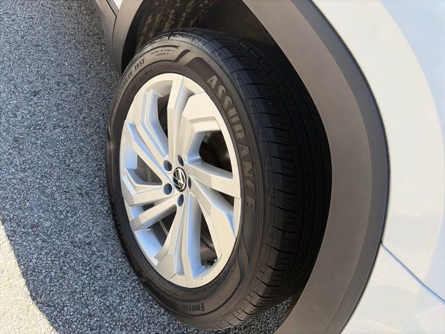 2023 Volkswagen Atlas 2.0T SE w/Technology