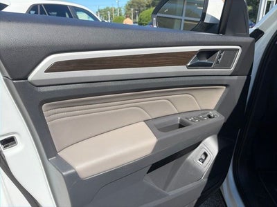 2023 Volkswagen Atlas 2.0T SE w/Technology