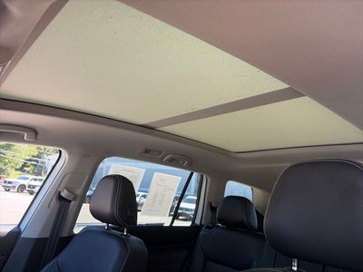 2023 Volkswagen Atlas 2.0T SE w/Technology