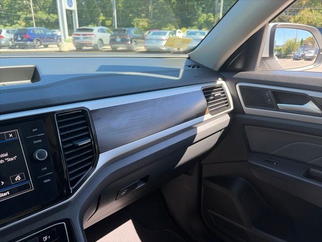 2023 Volkswagen Atlas 2.0T SE w/Technology