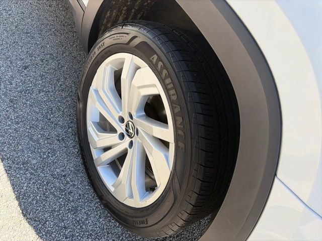 2023 Volkswagen Atlas 2.0T SE w/Technology
