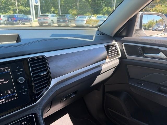 2023 Volkswagen Atlas 2.0T SE w/Technology