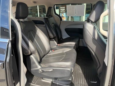 2018 Chrysler Pacifica Hybrid Touring L