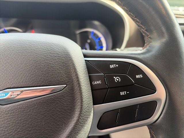 2018 Chrysler Pacifica Hybrid Touring L