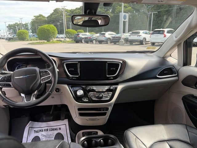 2018 Chrysler Pacifica Hybrid Touring L