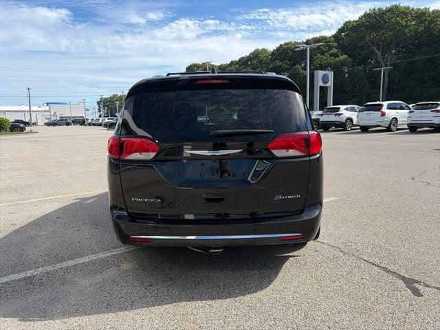 2018 Chrysler Pacifica Hybrid Touring L