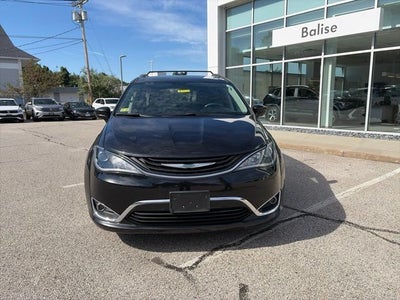 2018 Chrysler Pacifica Hybrid Touring L