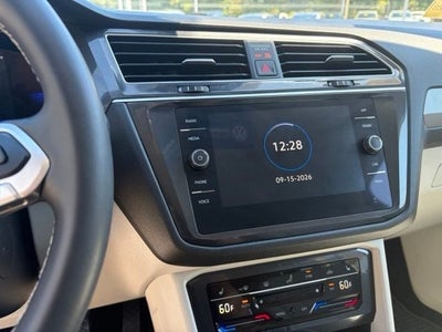 2024 Volkswagen Tiguan 2.0T SE