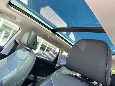 2025 Volkswagen Taos 1.5T SE Black