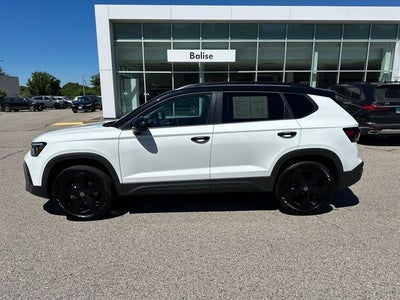 2025 Volkswagen Taos 1.5T SE Black