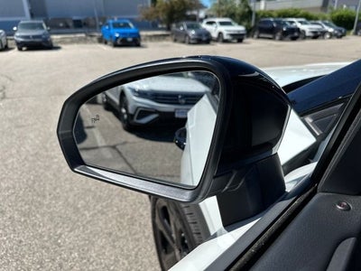 2025 Volkswagen Taos 1.5T SE Black