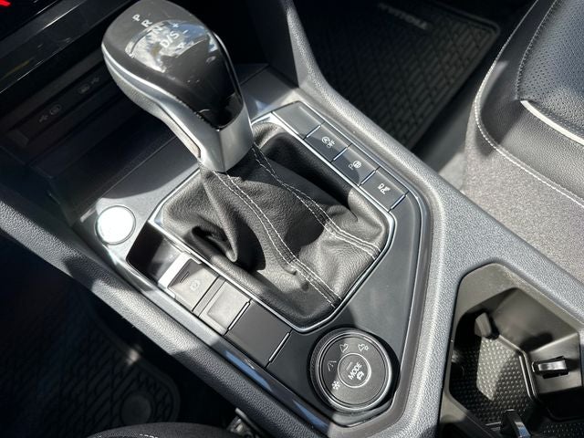 2022 Volkswagen Tiguan 2.0T SEL R-Line