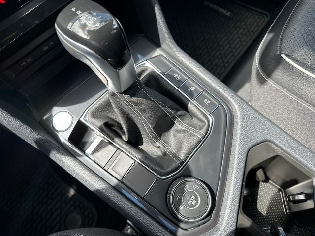 2022 Volkswagen Tiguan 2.0T SEL R-Line