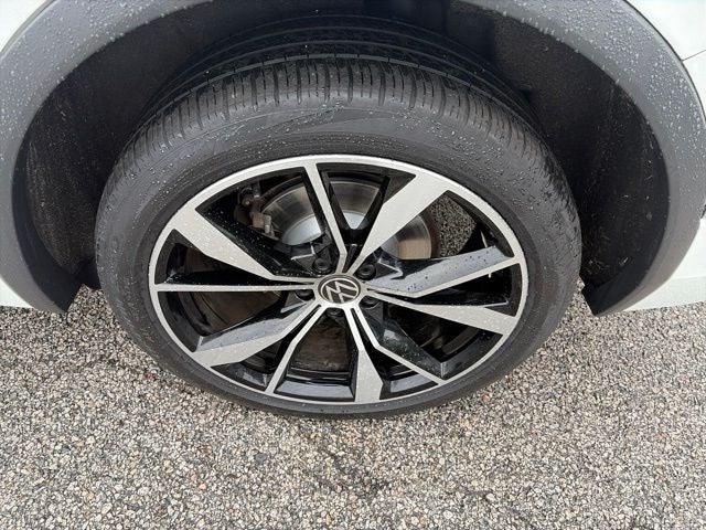 2022 Volkswagen Tiguan 2.0T SEL R-Line