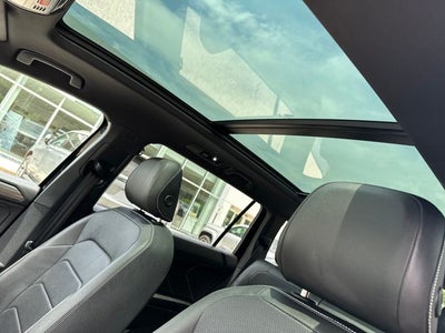 2023 Volkswagen Tiguan 2.0T SEL R-Line