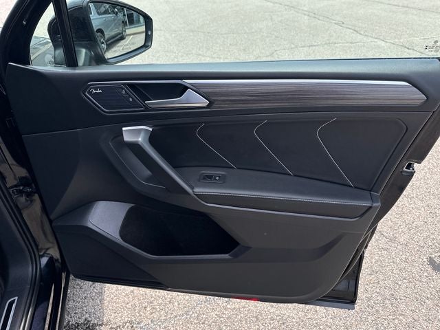 2023 Volkswagen Tiguan 2.0T SEL R-Line
