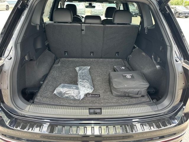 2023 Volkswagen Tiguan 2.0T SEL R-Line