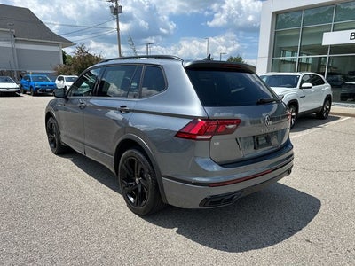 2024 Volkswagen Tiguan 2.0T SE R-Line Black