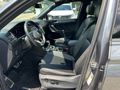 2024 Volkswagen Tiguan 2.0T SE R-Line Black