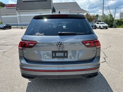 2024 Volkswagen Tiguan 2.0T SE R-Line Black