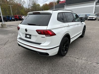 2023 Volkswagen Tiguan 2.0T SE R-Line Black