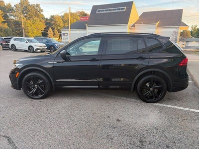 2023 Volkswagen Tiguan 2.0T SE R-Line Black