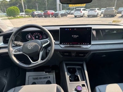 2025 Volkswagen Tiguan 2.0T SE