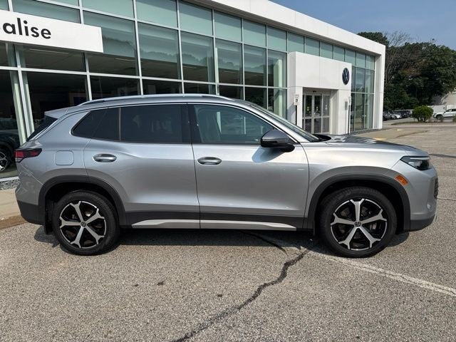 2025 Volkswagen Tiguan 2.0T SE