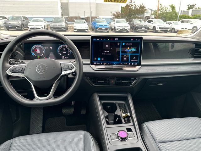 2025 Volkswagen Tiguan 2.0T SE