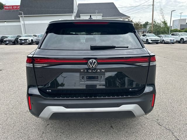 2025 Volkswagen Tiguan 2.0T SE