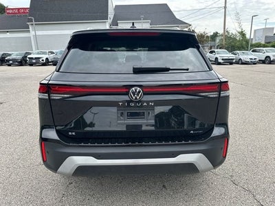 2025 Volkswagen Tiguan 2.0T SE