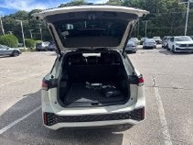2026 Volkswagen Tiguan SE R-Line AWD
