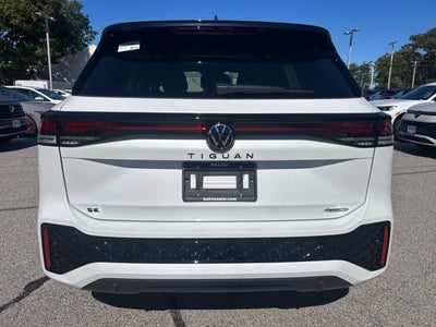 2026 Volkswagen Tiguan SE R-Line Black