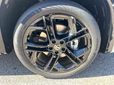 2026 Volkswagen Tiguan SE R-Line Black