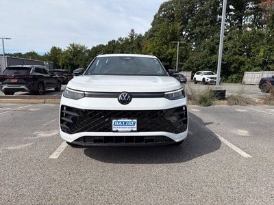 2026 Volkswagen Tiguan SE R-Line Black