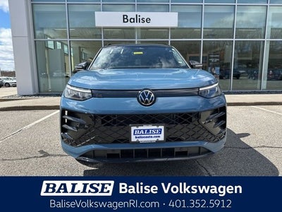 2026 Volkswagen Tiguan 2.0T SE R-Line Black