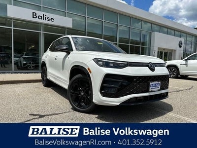 2026 Volkswagen Tiguan 2.0T SE R-Line Black